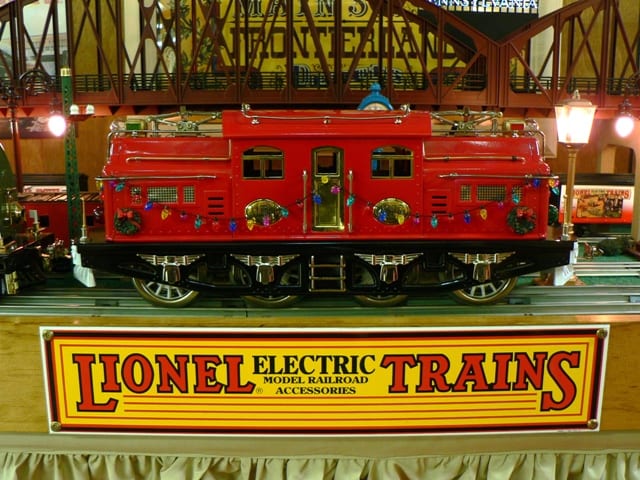 Research Model Train Manufacturers